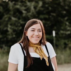 Meet your Posher, Charlynn